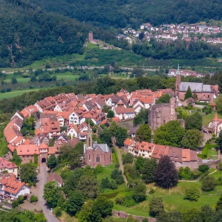 Πανσιόν Zur Traube Finkenbach